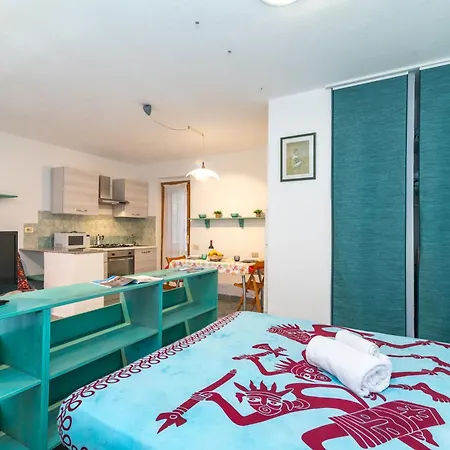 Piazzetta Trilo & Mono Porto 50mt From The - Happy Apartment