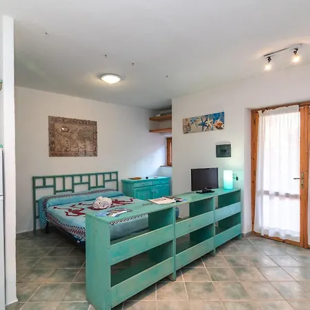 Piazzetta Trilo & Mono Porto 50mt From The - Happy Apartment *