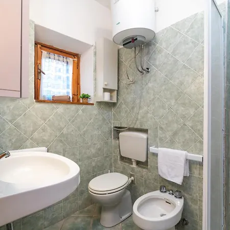 Piazzetta Trilo & Mono Porto 50mt From The - Happy Apartment