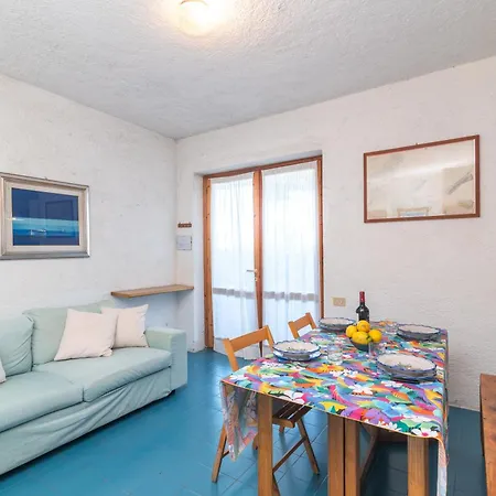 Apartment Piazzetta Trilo & Mono Porto 50mt From The - Happy